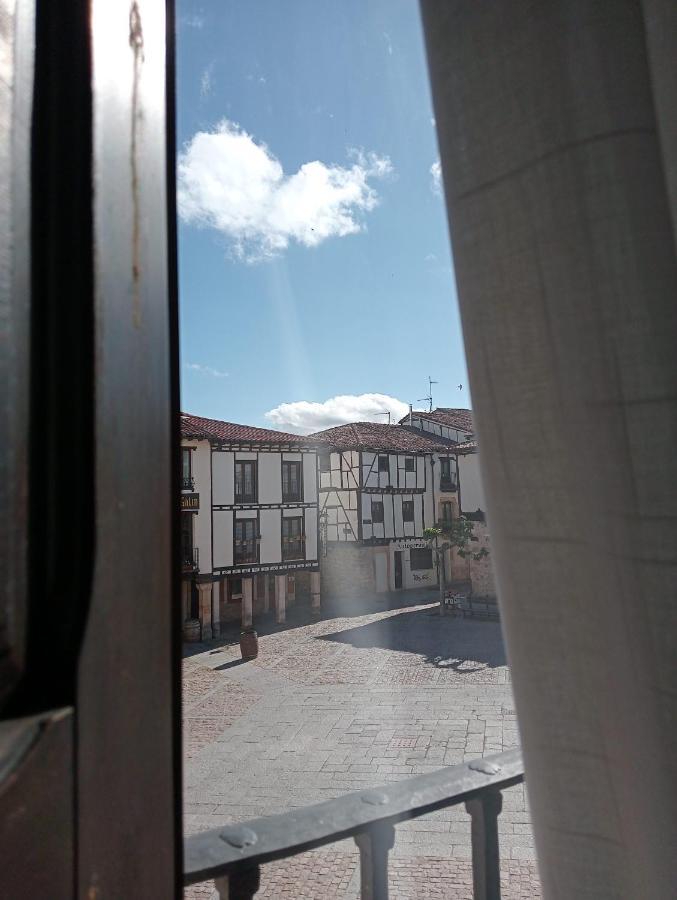 Hotel Nuevo Arlanza Covarrubias Kültér fotó